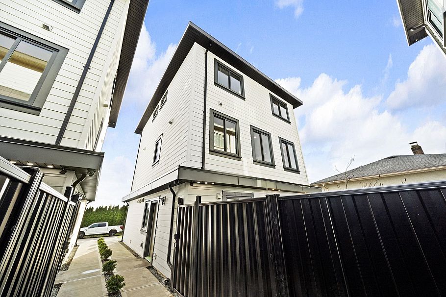 1 3881 Hurst Street Burnaby, BC - 6