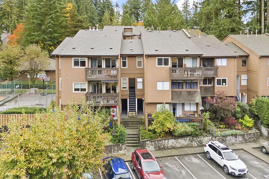 1884 Purcell Way North Vancouver, BC - 27