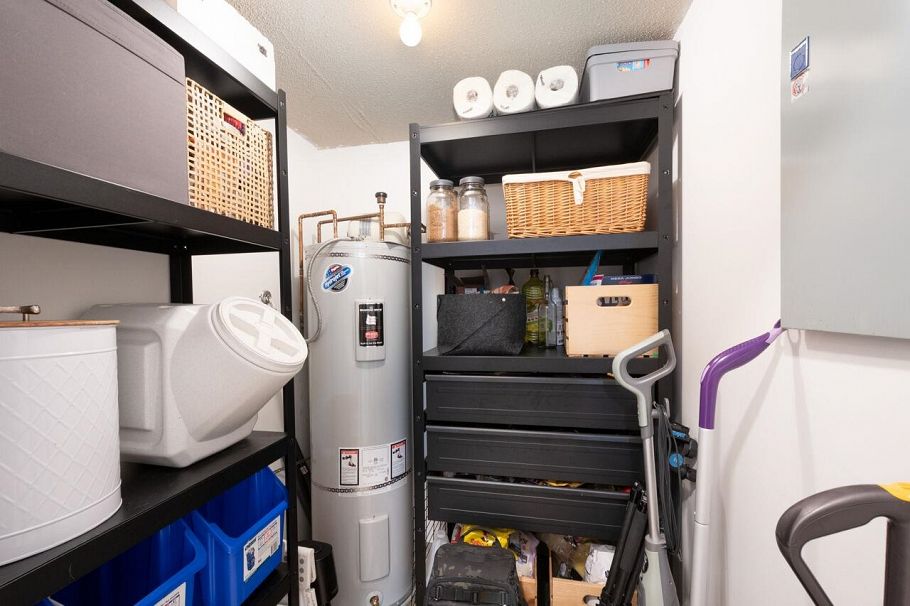 31 900 W 17th Street North Vancouver, BC - 22