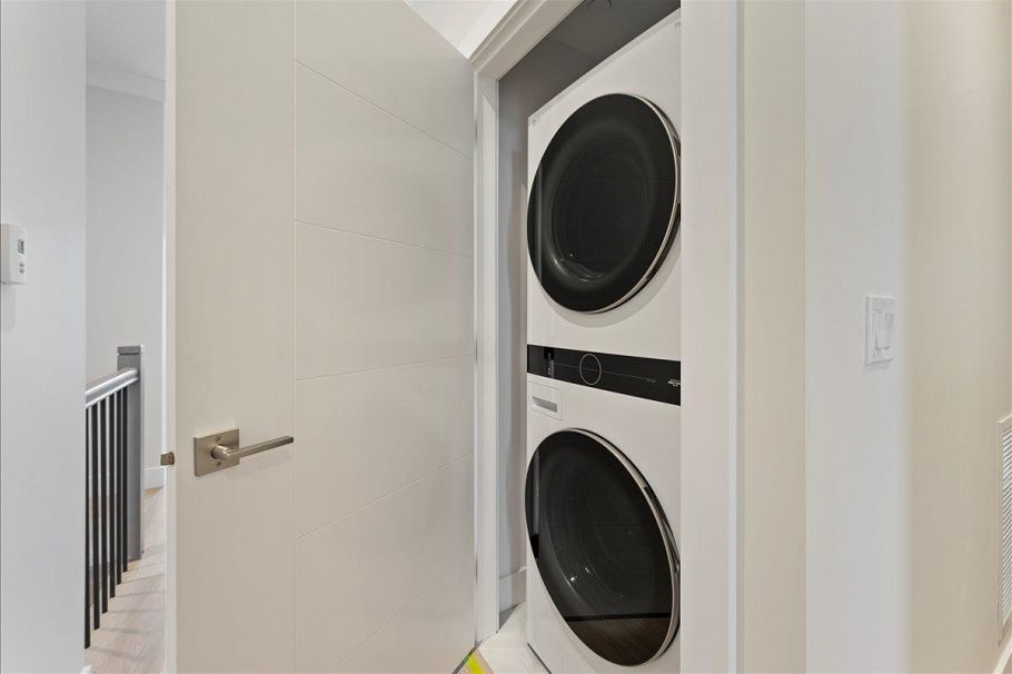 4854 Slocan Street Vancouver, BC - 25