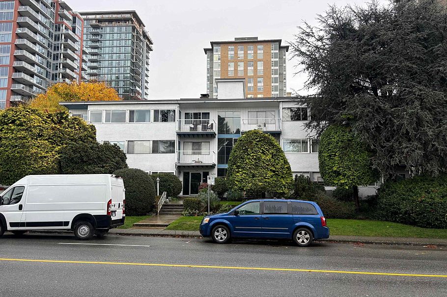 15 1450 Chesterfield Avenue North Vancouver, BC - 5