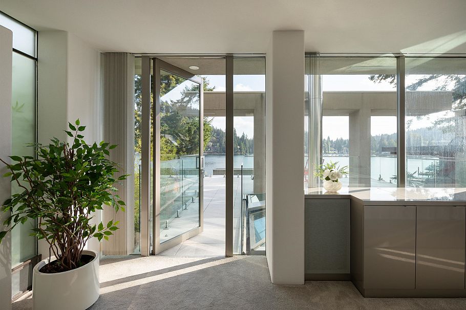 2724 Panorama Drive North Vancouver, BC - 11