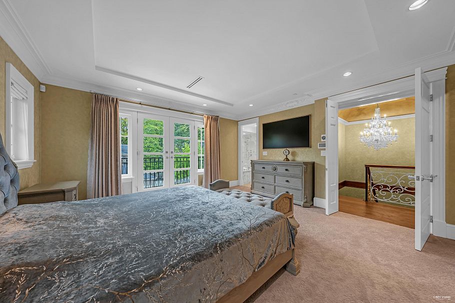 6011 Adera Street Vancouver, BC - 19