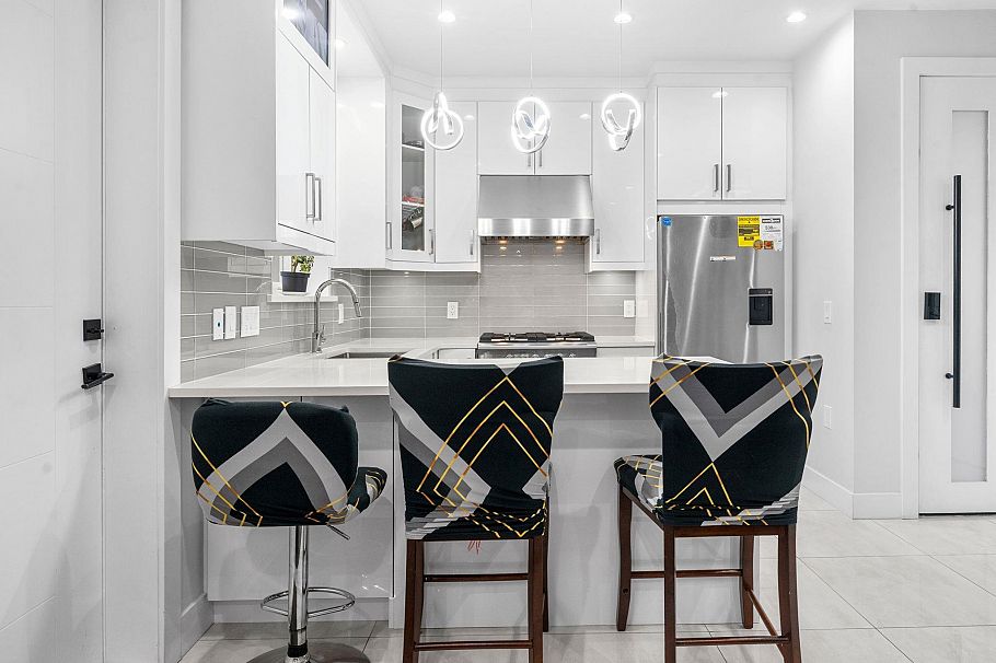 6749 Knight Street Vancouver, BC - 6