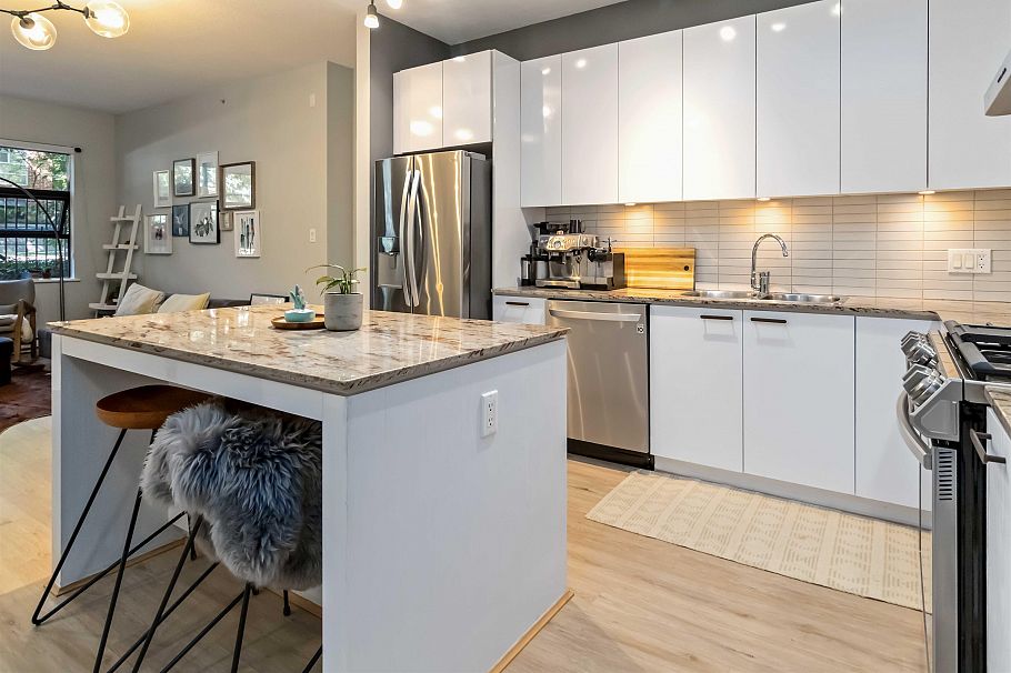 106 2828 Yew Street Vancouver, BC - 6