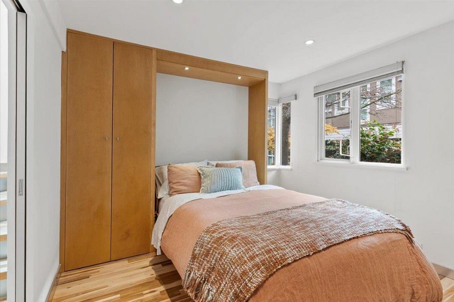 834 W 7th Avenue Vancouver, BC - 23