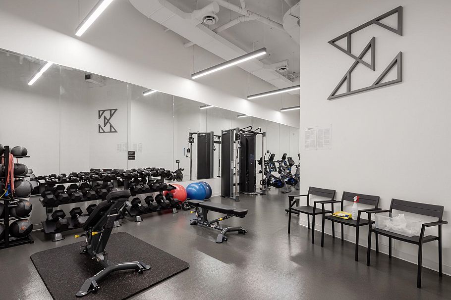 401 210 E 5th Avenue Vancouver, BC - 14