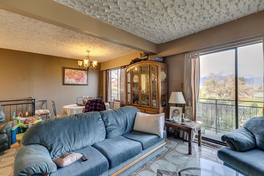 3254 E 5th Avenue Vancouver, BC - 18