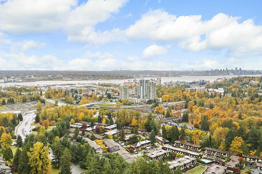 1884 Purcell Way North Vancouver, BC - 33