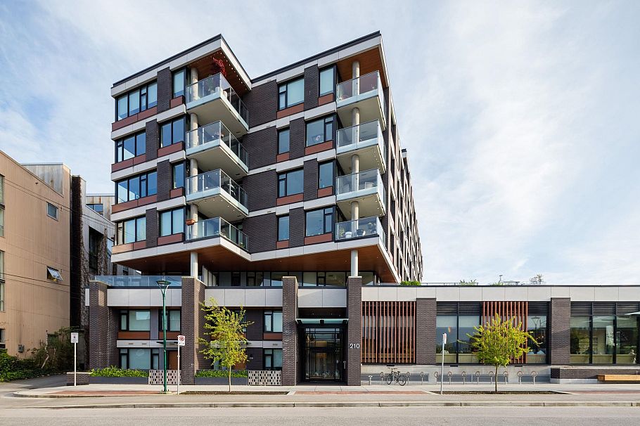 401 210 E 5th Avenue Vancouver, BC - 22