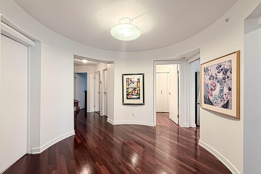 902 1888 Alberni Street Vancouver, BC - 10