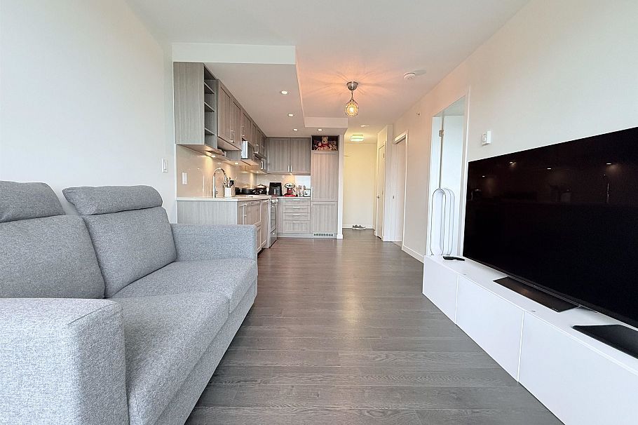 2101 5470 Ormidale Street Vancouver, BC - 4