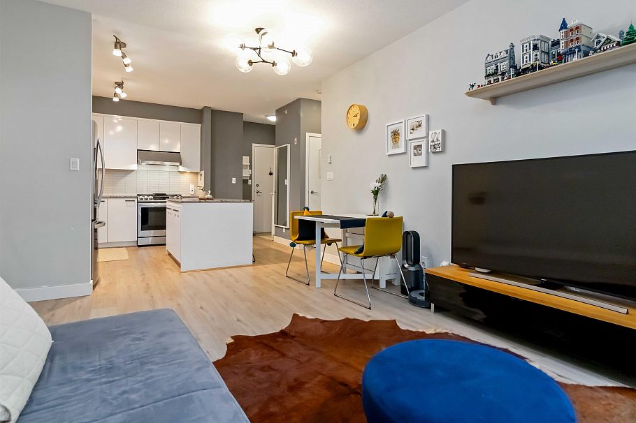 106 2828 Yew Street Vancouver, BC - 4