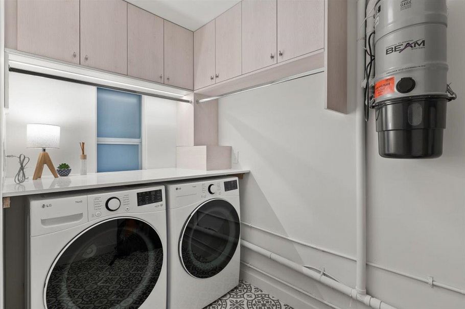 834 W 7th Avenue Vancouver, BC - 32