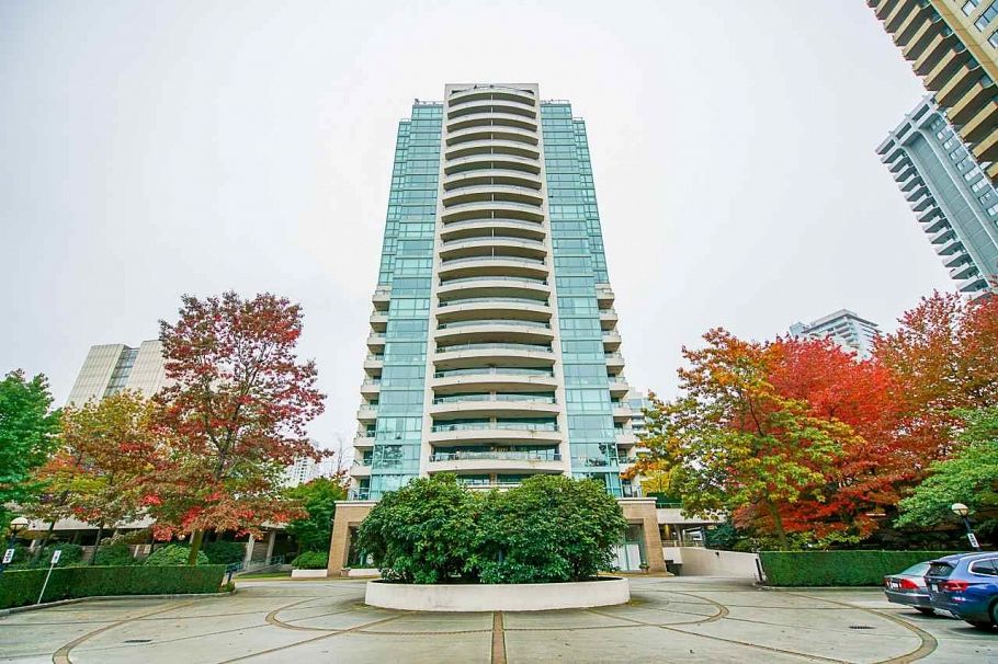 1102 5899 Wilson Avenue Burnaby, BC - 1