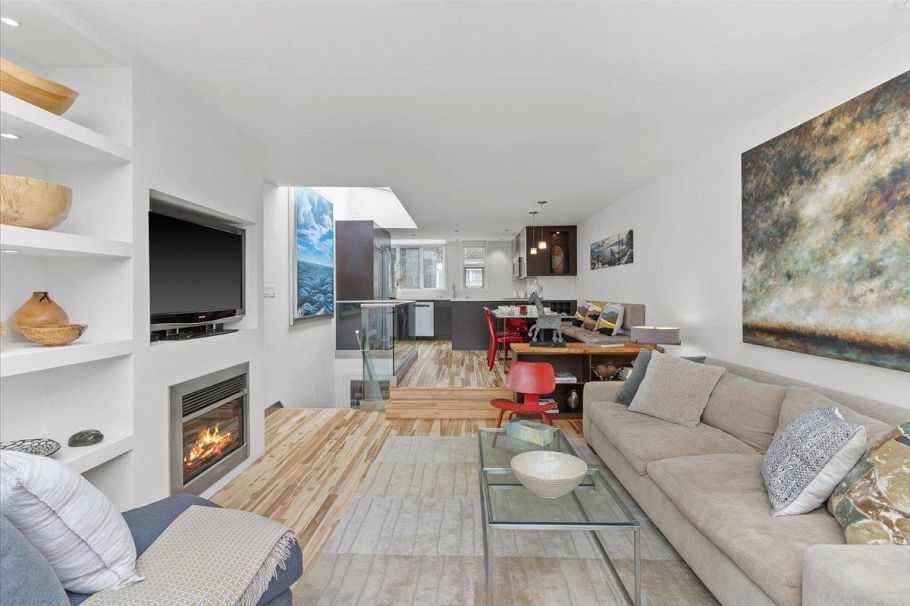 834 W 7th Avenue Vancouver, BC - 5