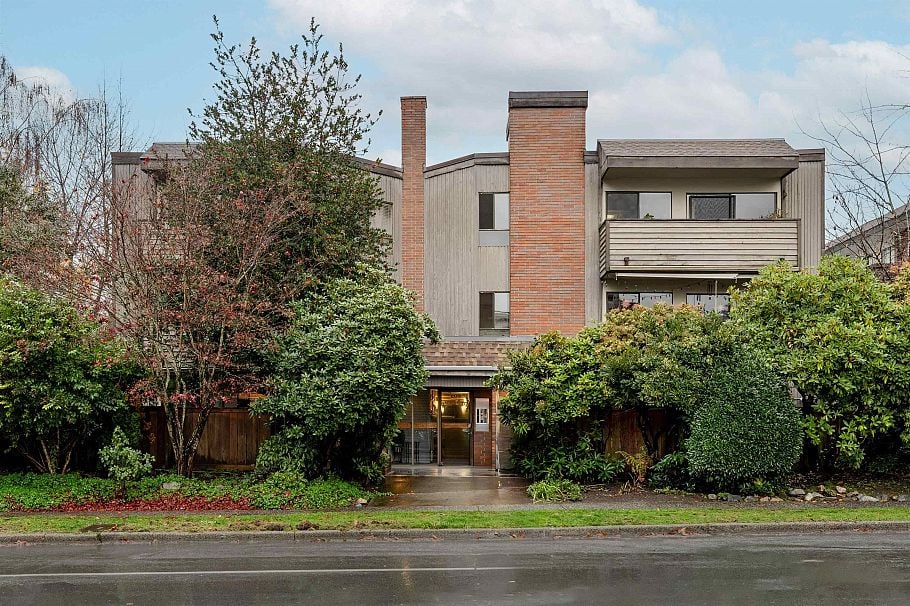 319 206 E 15th Street North Vancouver, BC - 21