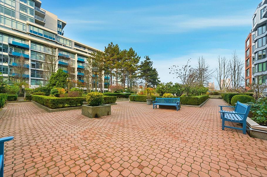 408 2201 Pine Street Vancouver, BC - 31