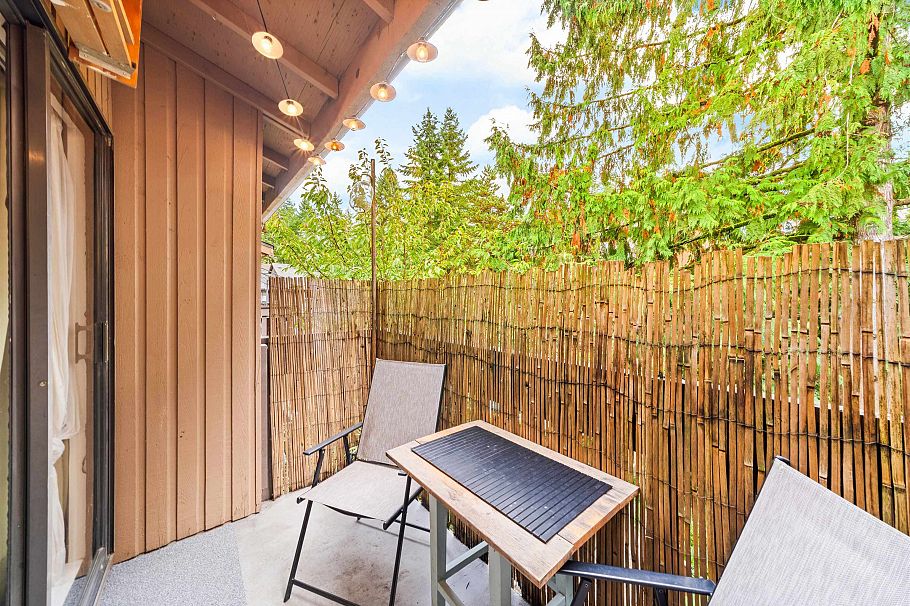 1884 Purcell Way North Vancouver, BC - 2