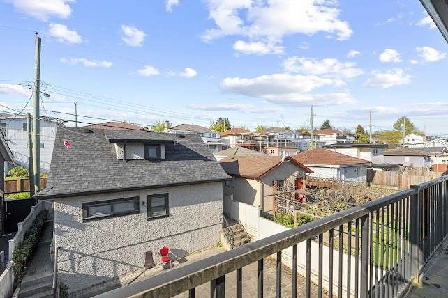 455 E 60th Avenue Vancouver, BC - 20