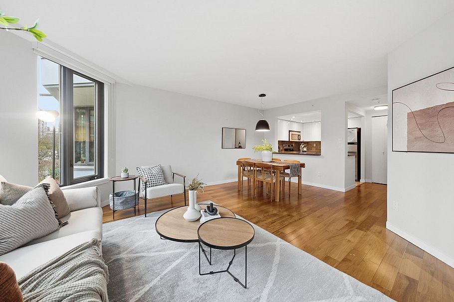 408 2201 Pine Street Vancouver, BC - 5