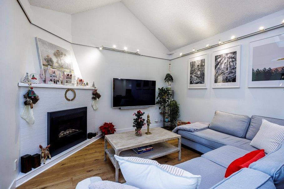 209 4001 Mt Seymour Parkway North Vancouver, BC - 13