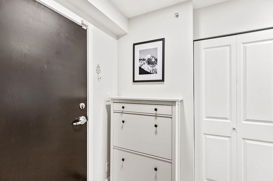 202 1001 Richards Street Vancouver, BC - 24