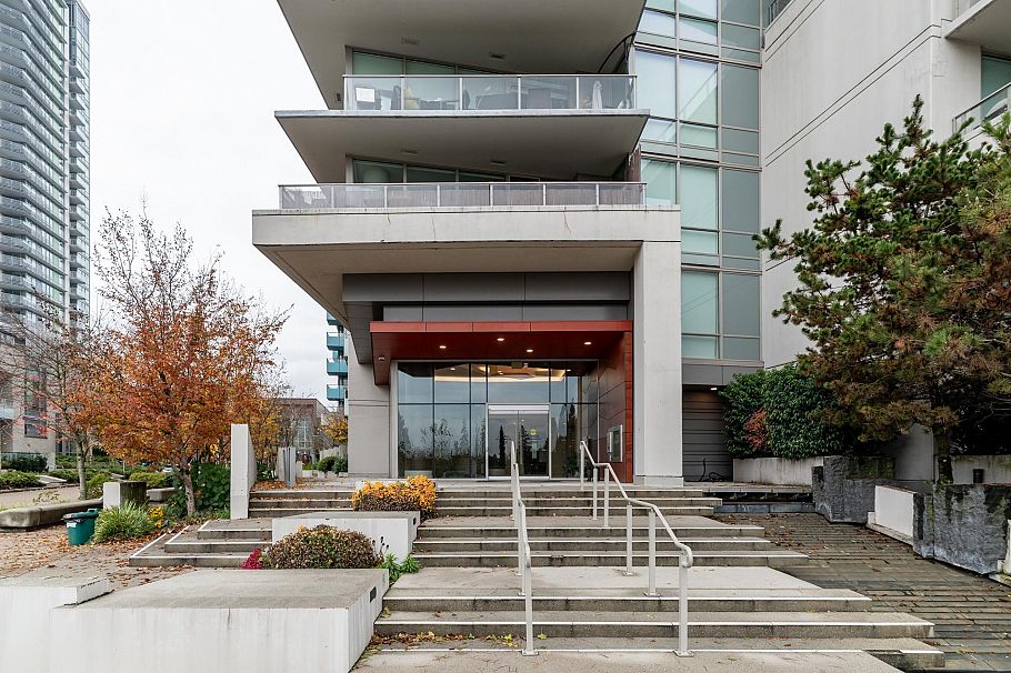 1501 1550 Fern Street North Vancouver, BC - 3