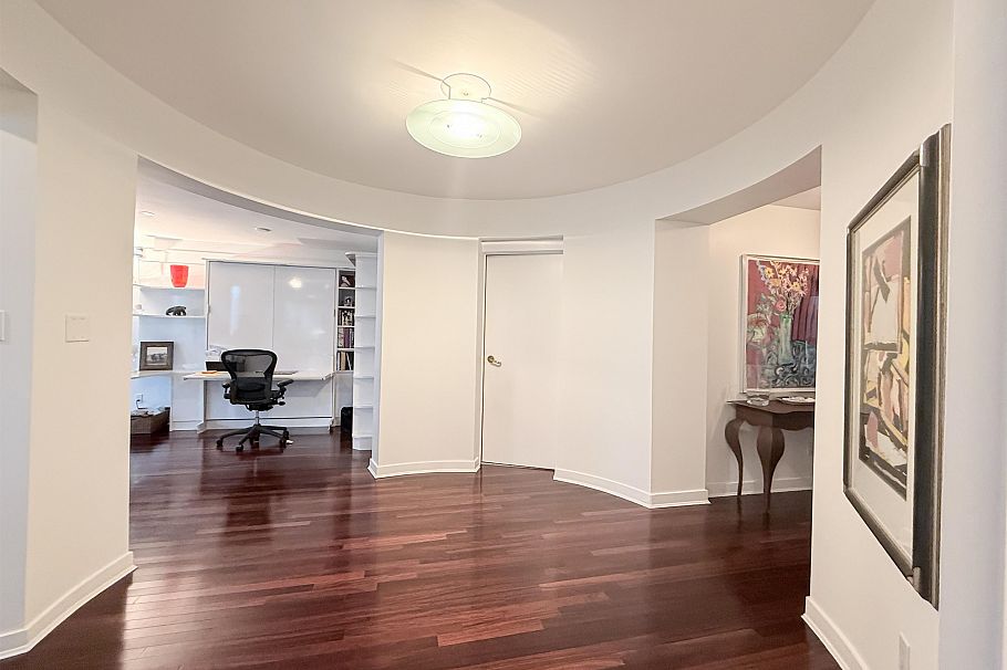 902 1888 Alberni Street Vancouver, BC - 11