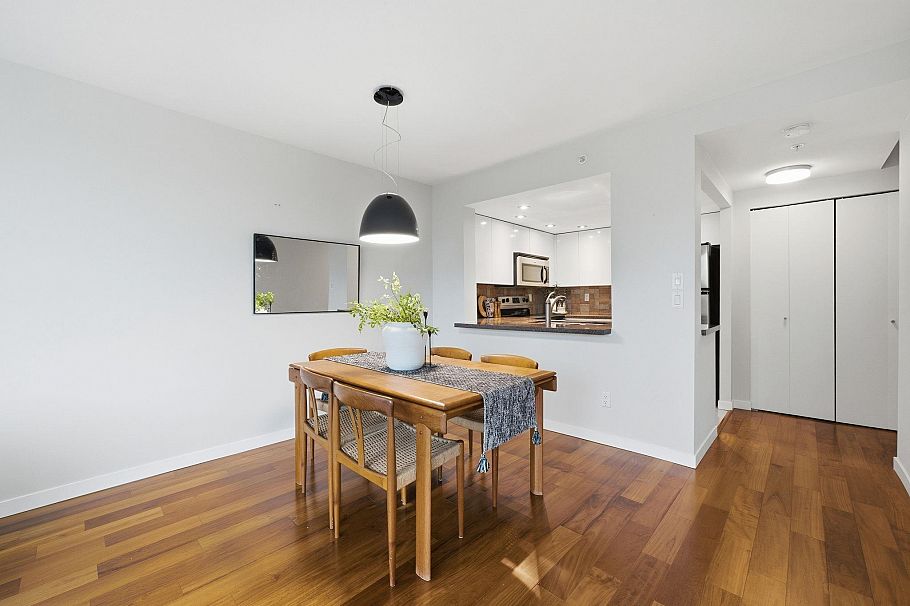 408 2201 Pine Street Vancouver, BC - 6