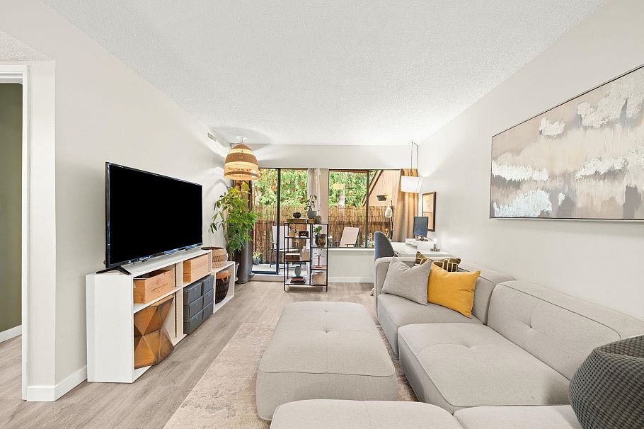 1884 Purcell Way North Vancouver, BC - 4