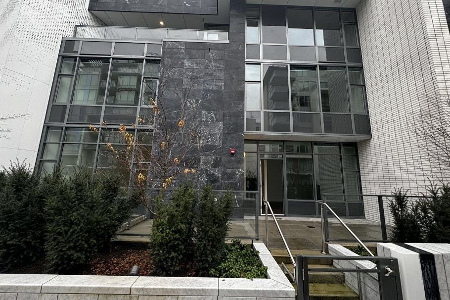 TH2 8555 CAPSTAN WAY, Richmond BC V6X 0W1 Richmond, BC - 1