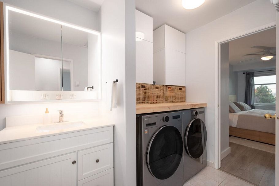 31 900 W 17th Street North Vancouver, BC - 37