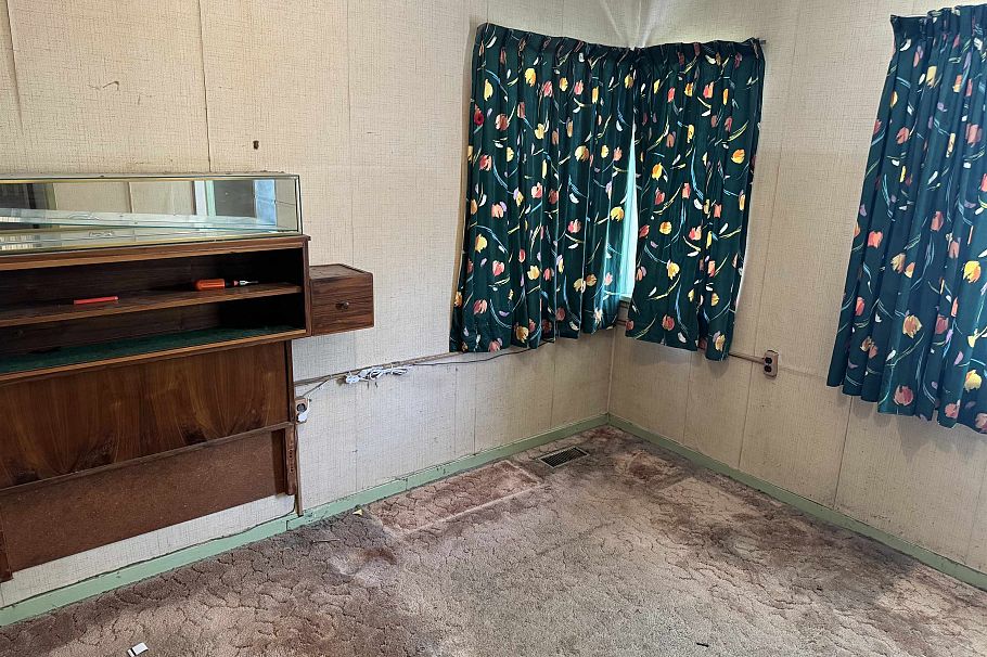 3058 Charles Street Vancouver, BC - 9