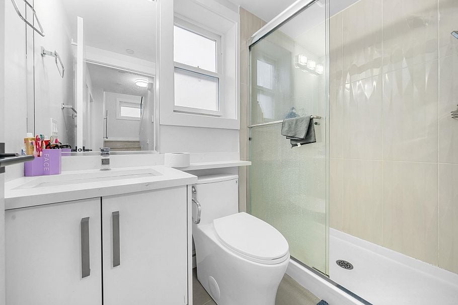 6749 Knight Street Vancouver, BC - 21