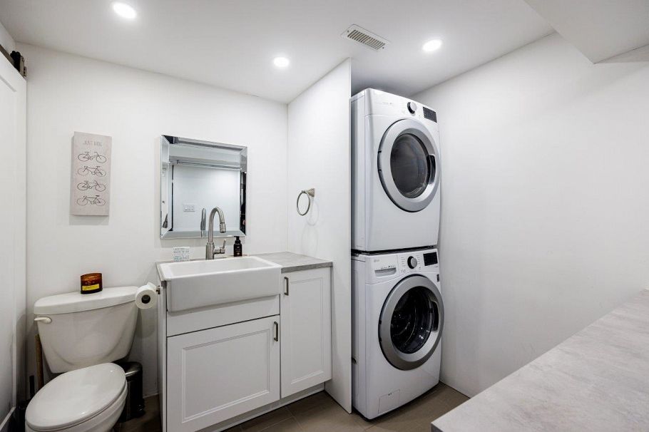 209 4001 Mt Seymour Parkway North Vancouver, BC - 40