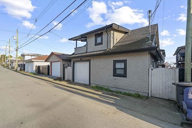 455 E 60th Avenue Vancouver, BC - 28