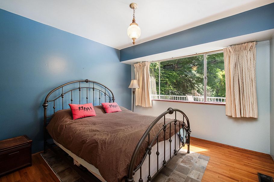 1852 Appin Road North Vancouver, BC - 15