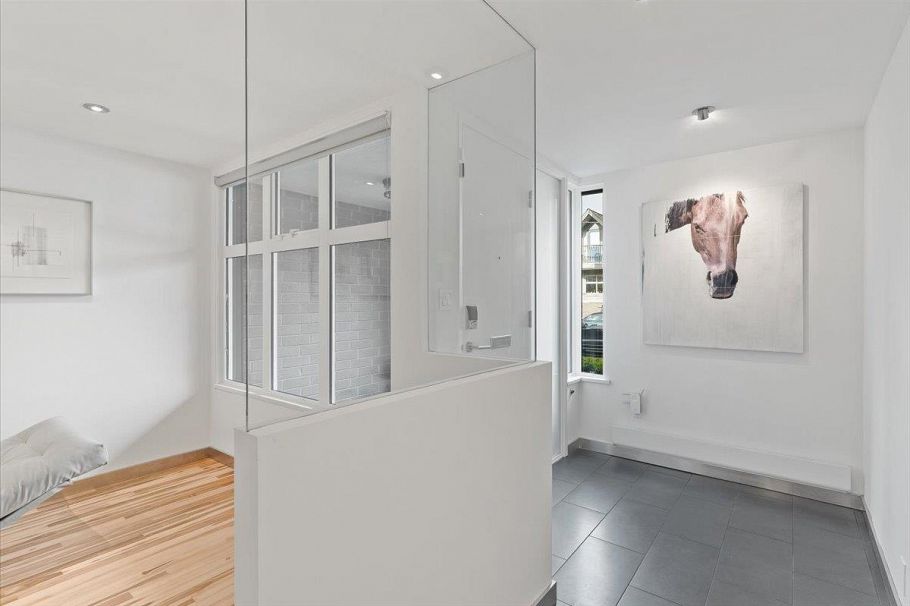 834 W 7th Avenue Vancouver, BC - 27