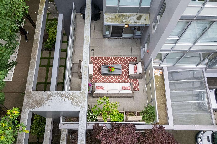 202 1001 Richards Street Vancouver, BC - 34