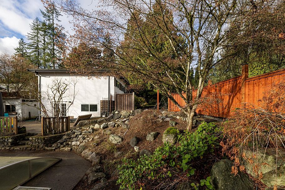2041 Tompkins Crescent North Vancouver, BC - 7