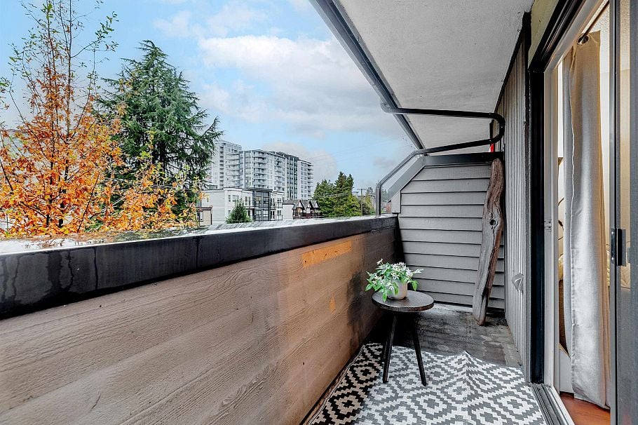 319 206 E 15th Street North Vancouver, BC - 17