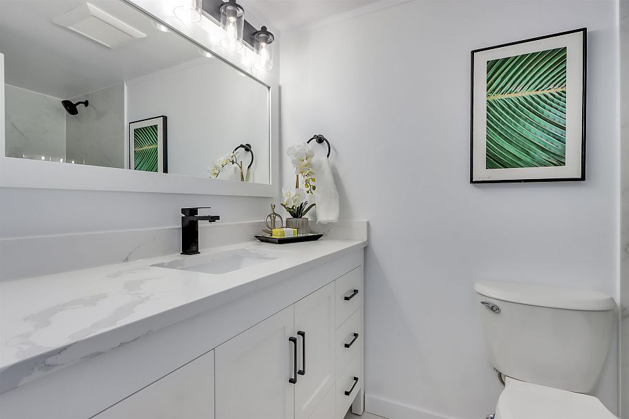 206 1622 Frances Street Vancouver, BC - 16