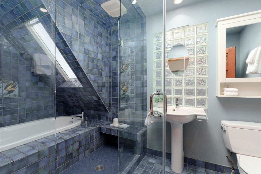 1216 Lakewood Drive Vancouver, BC - 26