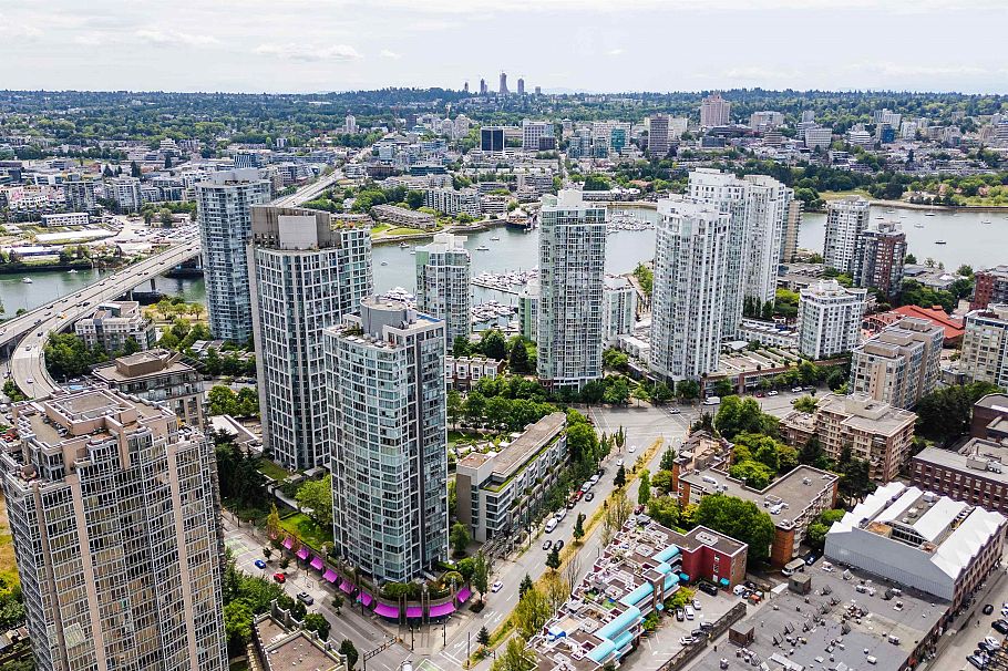 202 1001 Richards Street Vancouver, BC - 39