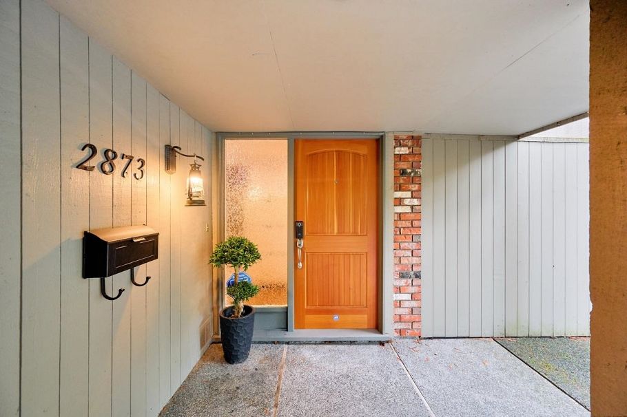 2873 Capilano Road North Vancouver, BC - 30