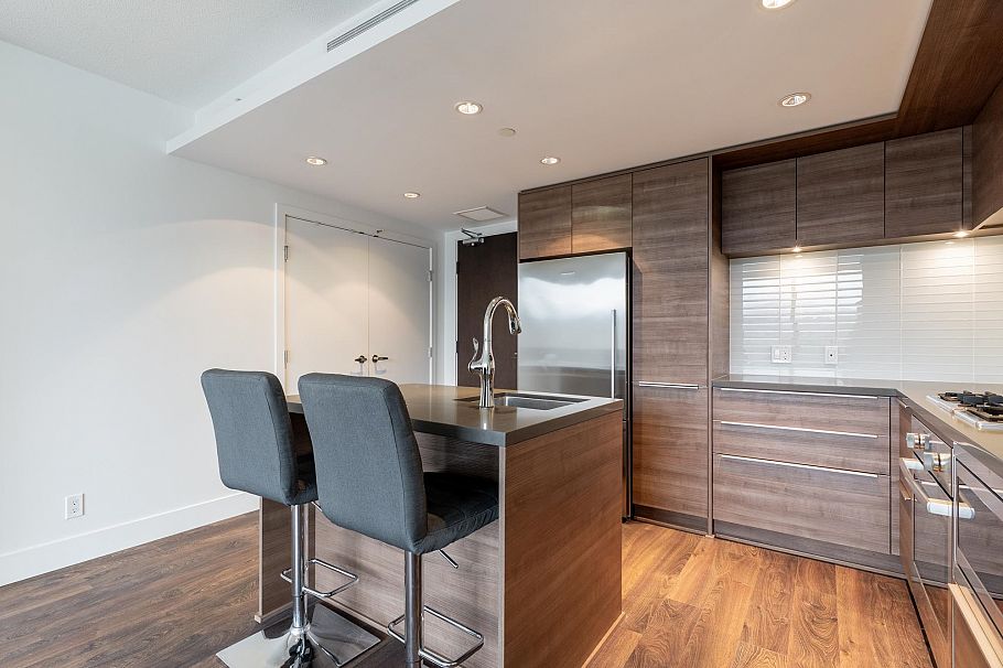 1501 1550 Fern Street North Vancouver, BC - 9