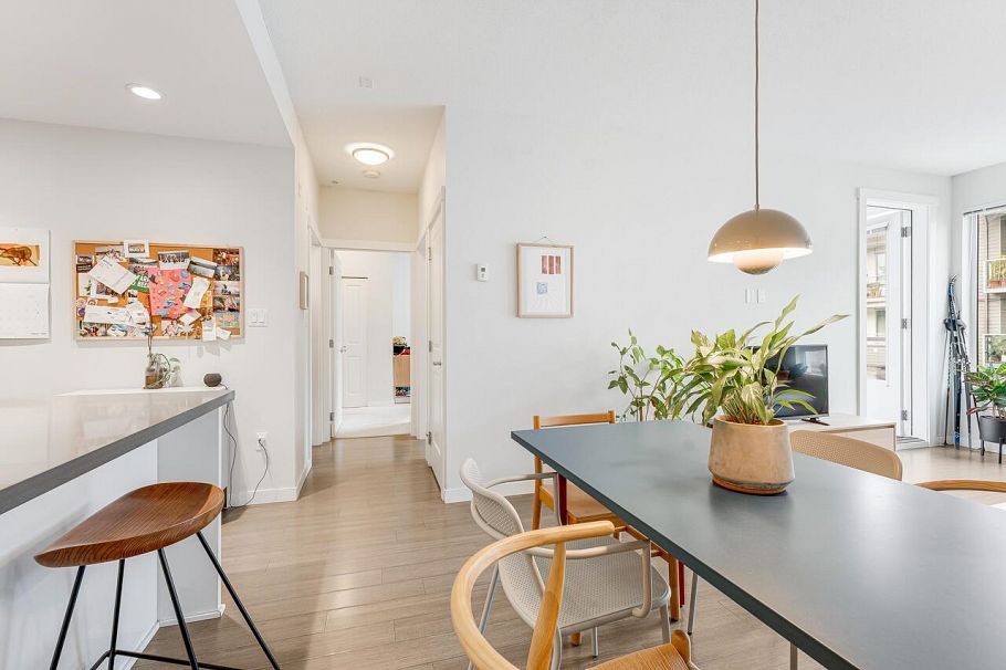 412 255 W 1st Street North Vancouver, BC - 6