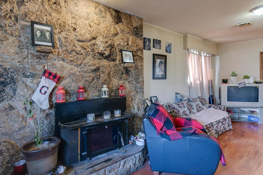 3254 E 5th Avenue Vancouver, BC - 8