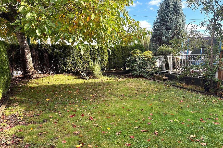 4605 Fraser Street Vancouver, BC - 25